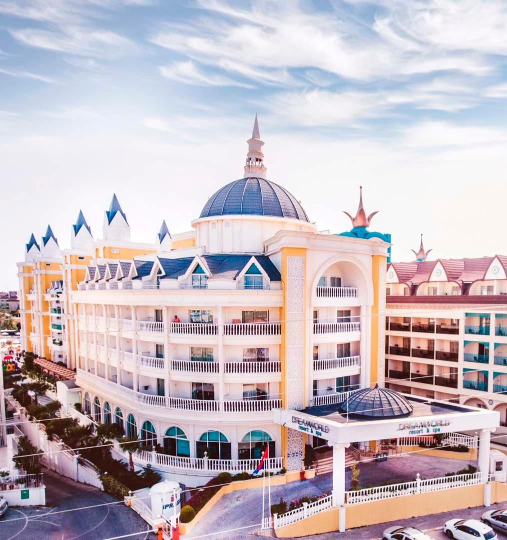 Dream World Resort & Spa Side Exterior photo